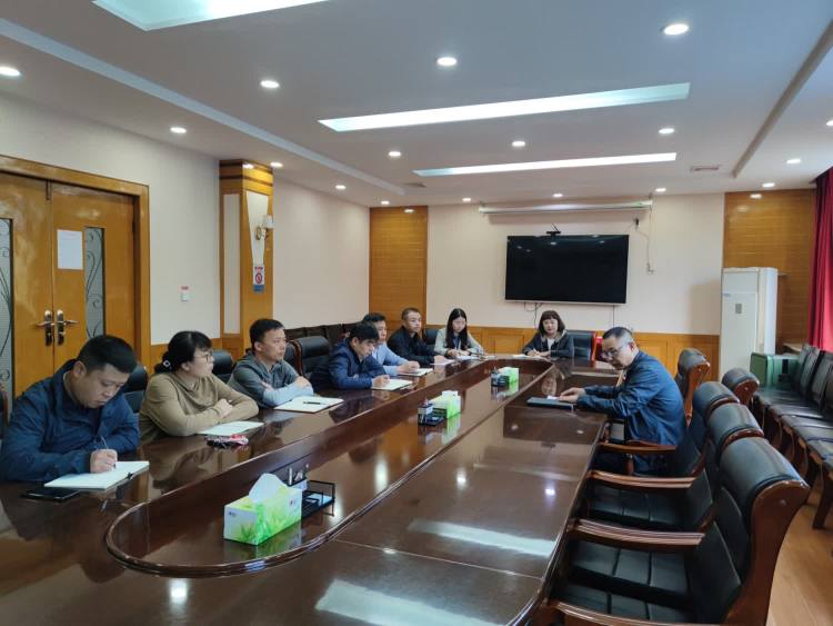 https://img.jianpian.info/migrate/ep_user/6892351/ep_article/66071475/88c4cd6fa30aa1cbc813bbfa08d3f150_0.jpg?imageView2/2/w/750/h/1400/q/80